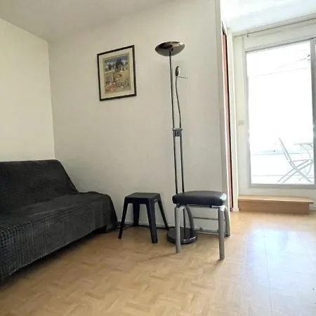 2 Pieces Avec Parking, Wifi, Et Climatisation - Fr-1-748-14 *