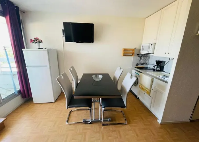 2 Pieces Avec Parking, Wifi, Et Climatisation - Fr-1-748-14 Apartmán
